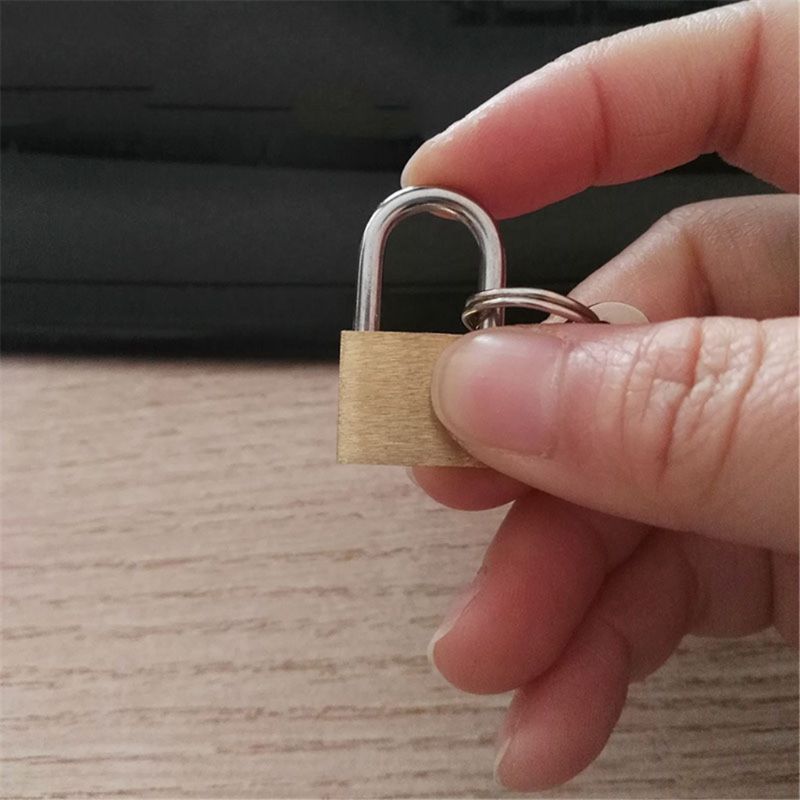 Gembok Kuningan dengan Kunci,  - Home Security Essential ulasan dan harga